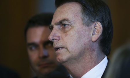 Bolsonaro estuda aumentar validade da CNH de 5 para 10 anos