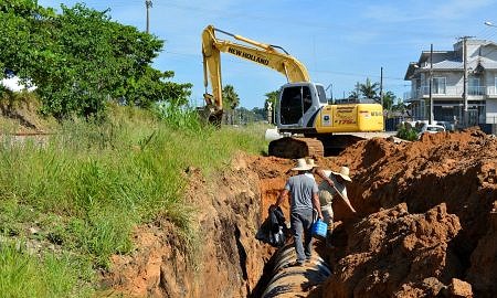 Governo inicia drenagem na Rua Nicolau João de Souza