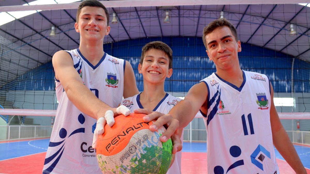 Morro da Fumaça: atletas da equipe de vôlei participam de seletiva neste sábado