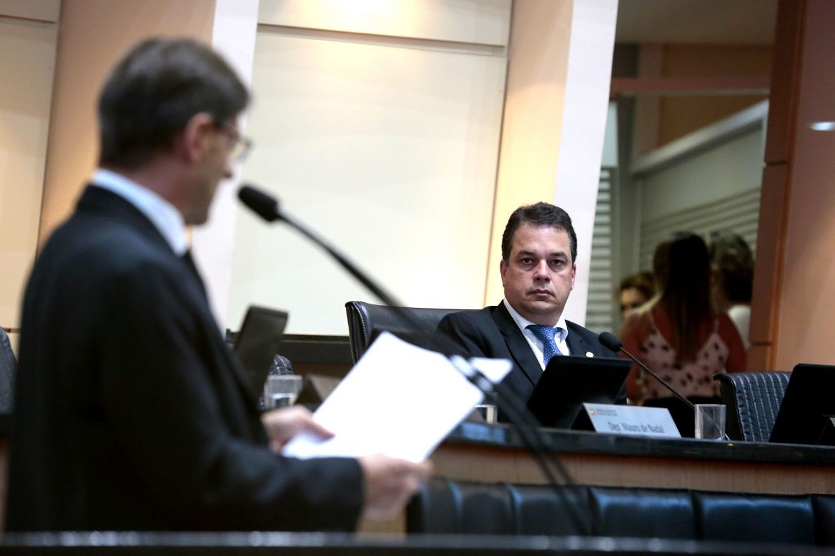 Ensino Superior: Deputado Minotto propõe Frente Parlamentar para cobrar aplicação das bolsas do Artigo 170