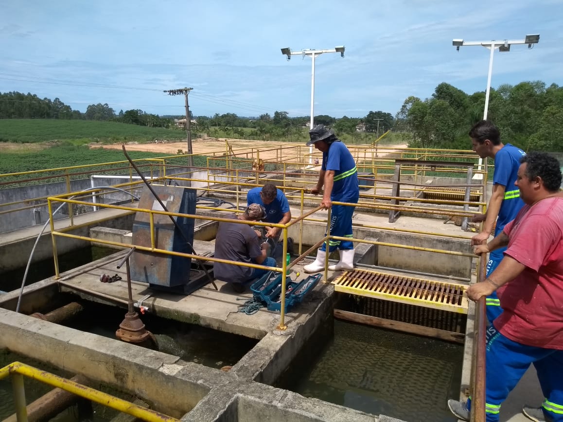 Samae trabalha na reforma da Estação de Tratamento de Água
