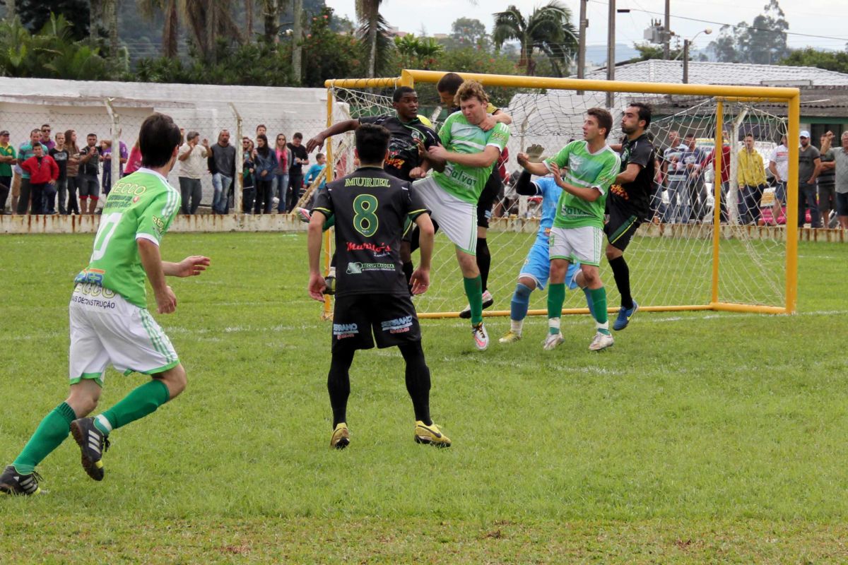 Cermoful abre inscrições para Copa de Futebol Suíço