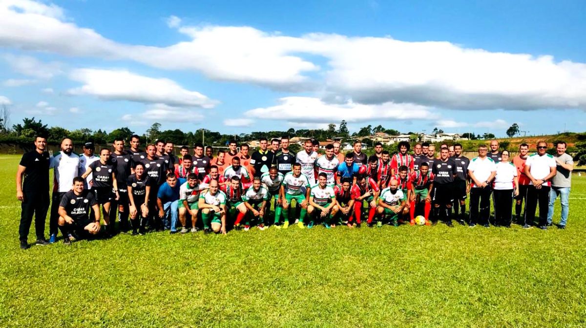 Rui Barbosa treina no CT do Criciúma