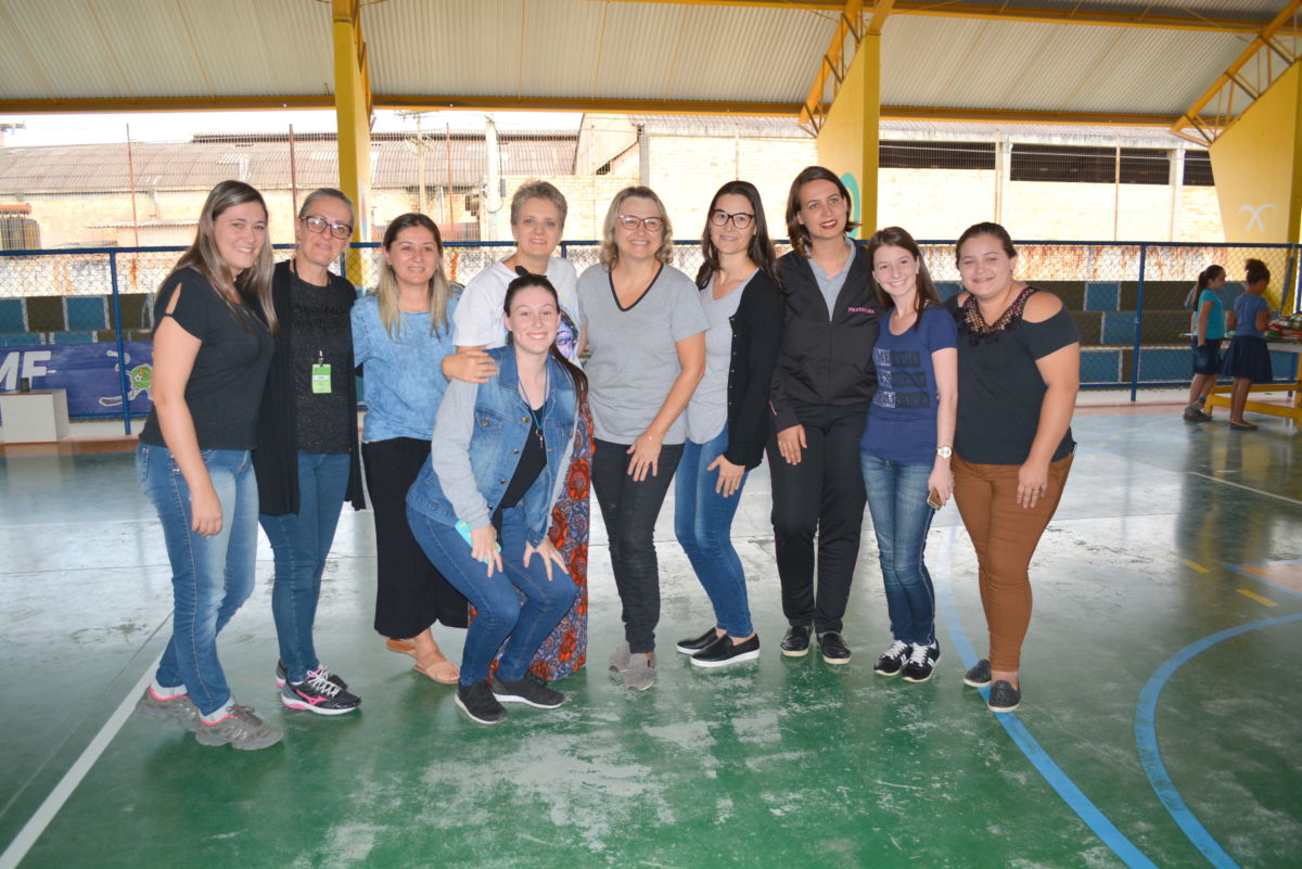 Estudantes da escola Vicente Guollo aprendem sobre voluntariado