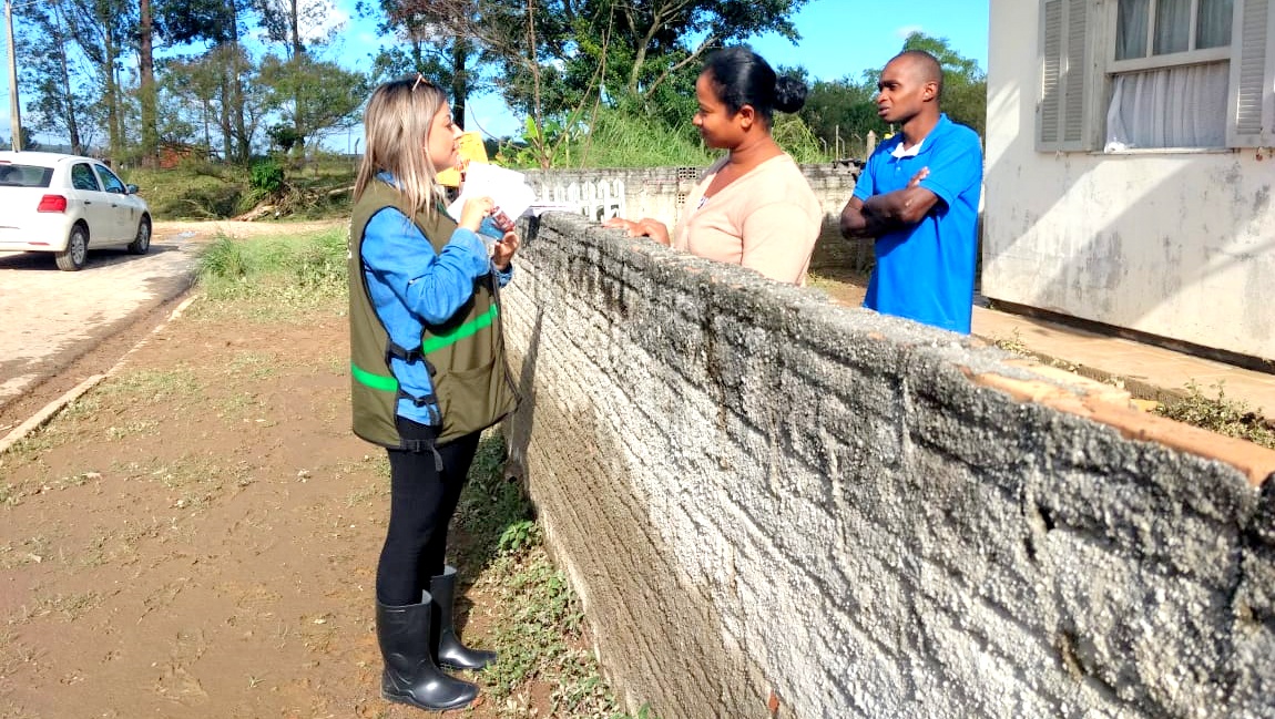 Vigilância Sanitária presta orientações à população em Morro da Fumaça