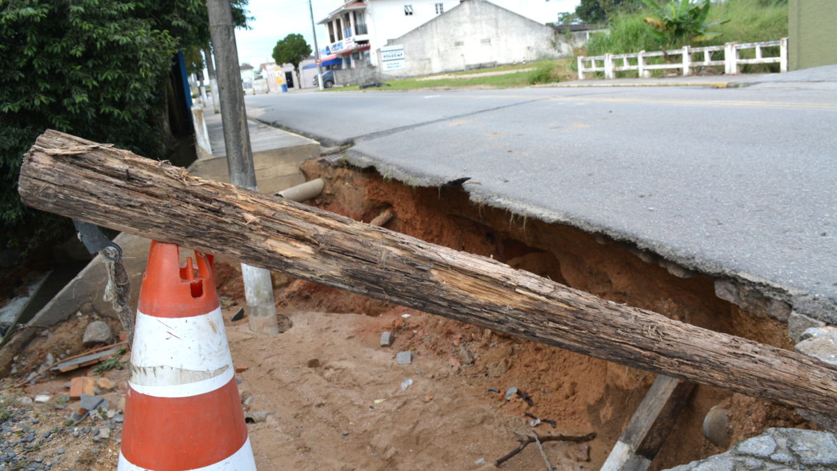 Governo Municipal traça novas estratégias pós-enchente