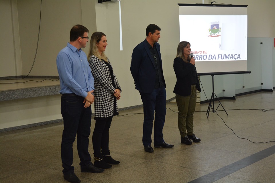 Morro da Fumaça recebe encontro de primeiras-damas da Amrec