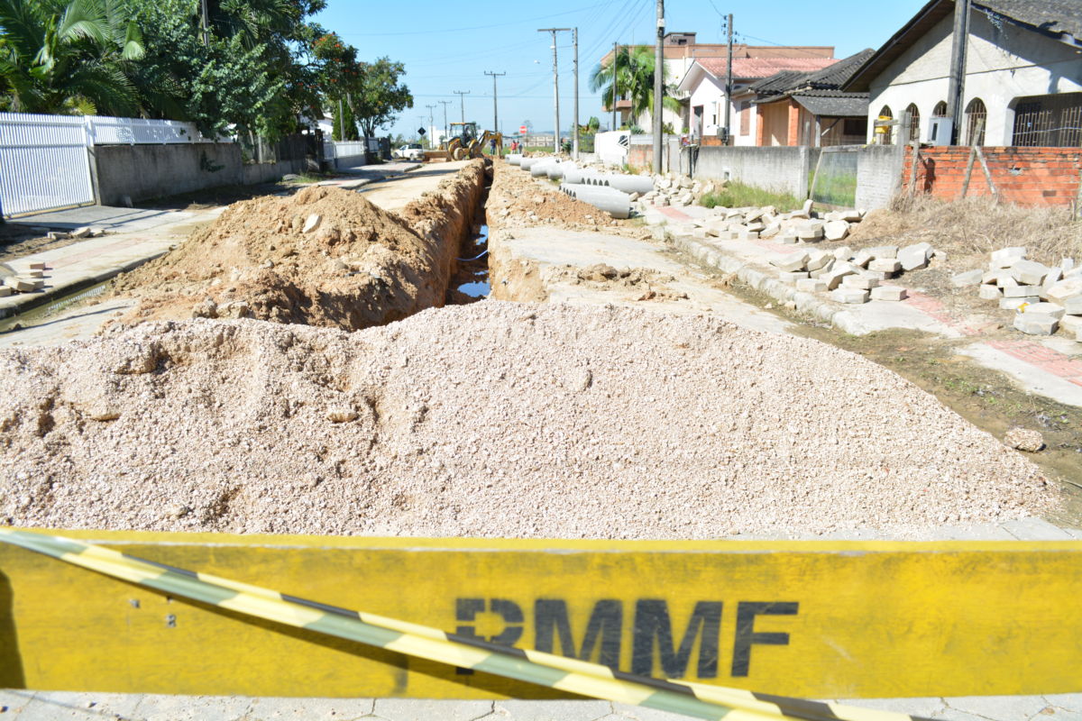 “Infelizmente, incompetência”, afirma Noi Coral sobre obra da gestão passada