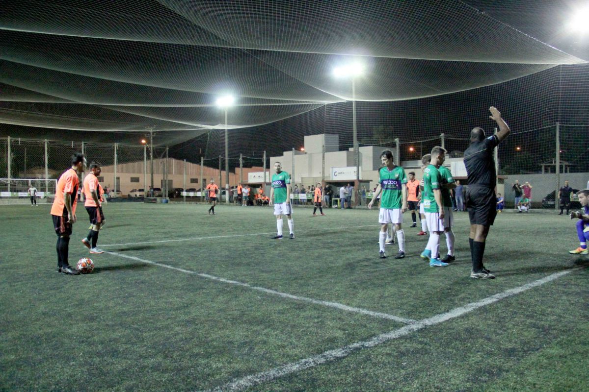 Muitos gols e bom público na abertura da Copa Cermoful