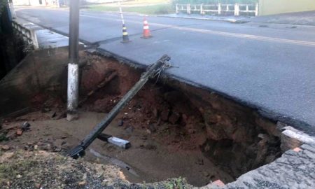 Rompimento em tubulações deixa Morro da Fumaça sem água