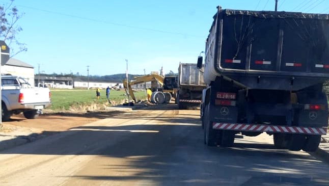 Trecho da Rodovia Tranquilo Sartor é interditado