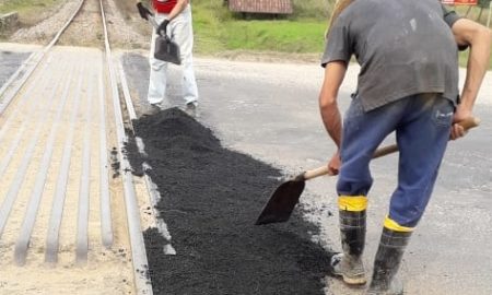 Município realiza operação tapa buracos na Rodovia Estadual Genésio Mazon