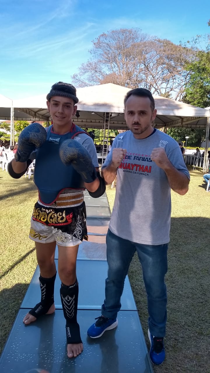 Atleta de Muay Thai de Morro da Fumaça é ouro em Brasília