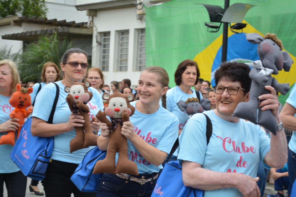 Amor à Pátria e conscientização no Desfile Cívico de Morro da Fumaça (FOTOS)