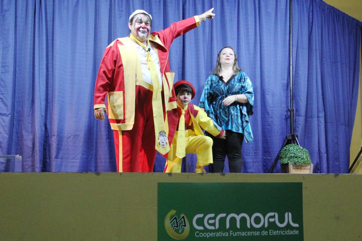 Cermoful reúne associados em evento na comunidade