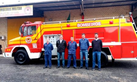 Caminhão reformado auxilia atendimentos do Corpo de Bombeiros