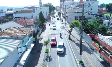 Lei Municipal disciplina uso de caçambas estacionárias de entulhos em via pública