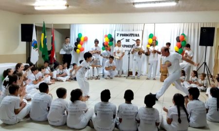 Serviço de Convivência e Fortalecimento de Vínculos realiza primeira formatura de Capoeira