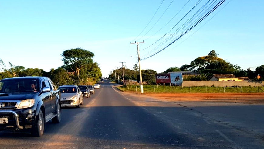 Movimento intenso na volta do Balneário Esplanada neste domingo