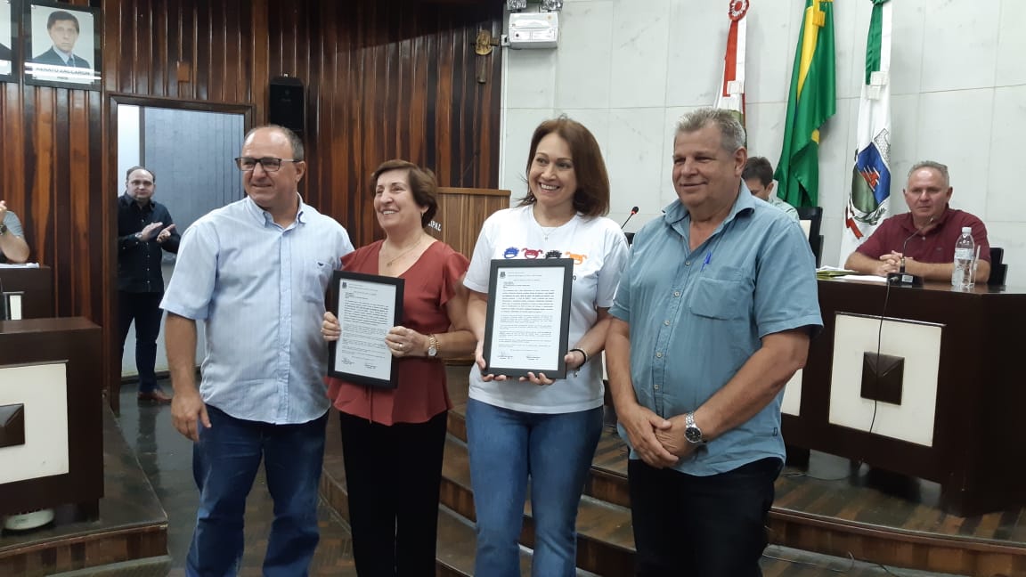 Trabalhos das secretarias de Saúde e de Educação e da Defesa Civil são reconhecidos no Legislativo