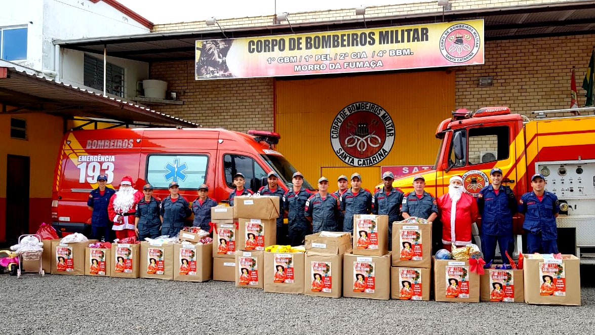 Natal Solidário do Corpo de Bombeiros distribui mais de 600 brinquedos