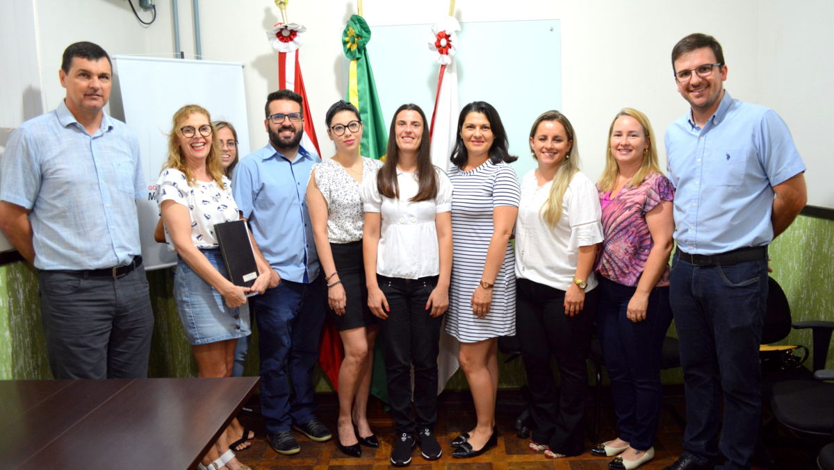 Morro da Fumaça: novas conselheiras tutelares tomam posse