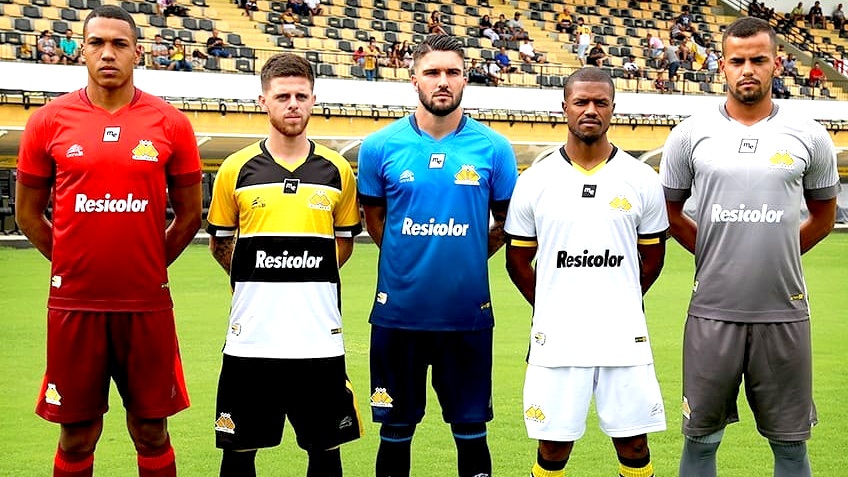 Criciúma Esporte Clube apresenta novos uniformes