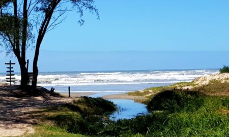 Ressaca no Balneário Esplanada