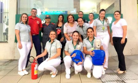 Sargento do Corpo de Bombeiros realiza treinamento sobre primeiros socorros