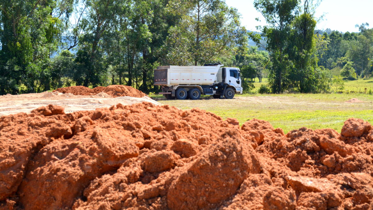 Trabalho intenso na área industrial de Morro da Fumaça