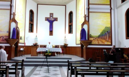 Padre Itamar Mazzucco relata experiência de rezar para igreja vazia: “É triste”