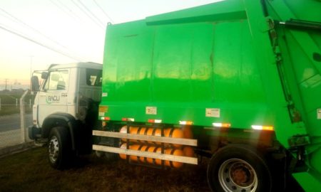 RACLI inicia projeto com caminhão movido a GNV para coleta de resíduos