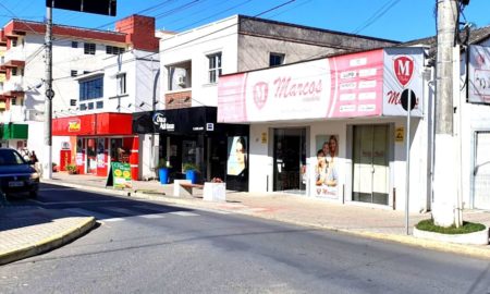 Comércio de Morro da Fumaça aberto até às 16h