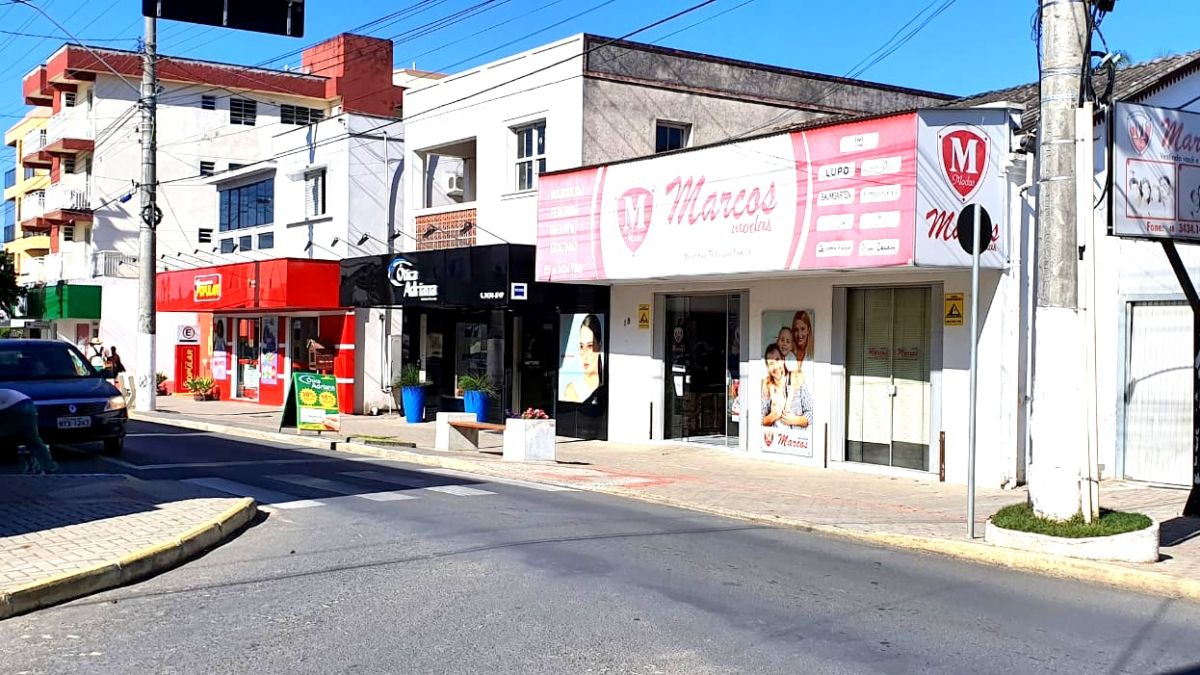 Comércio de Morro da Fumaça aberto até às 16h