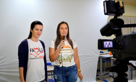 Em vídeo, a interação entre professores e alunos