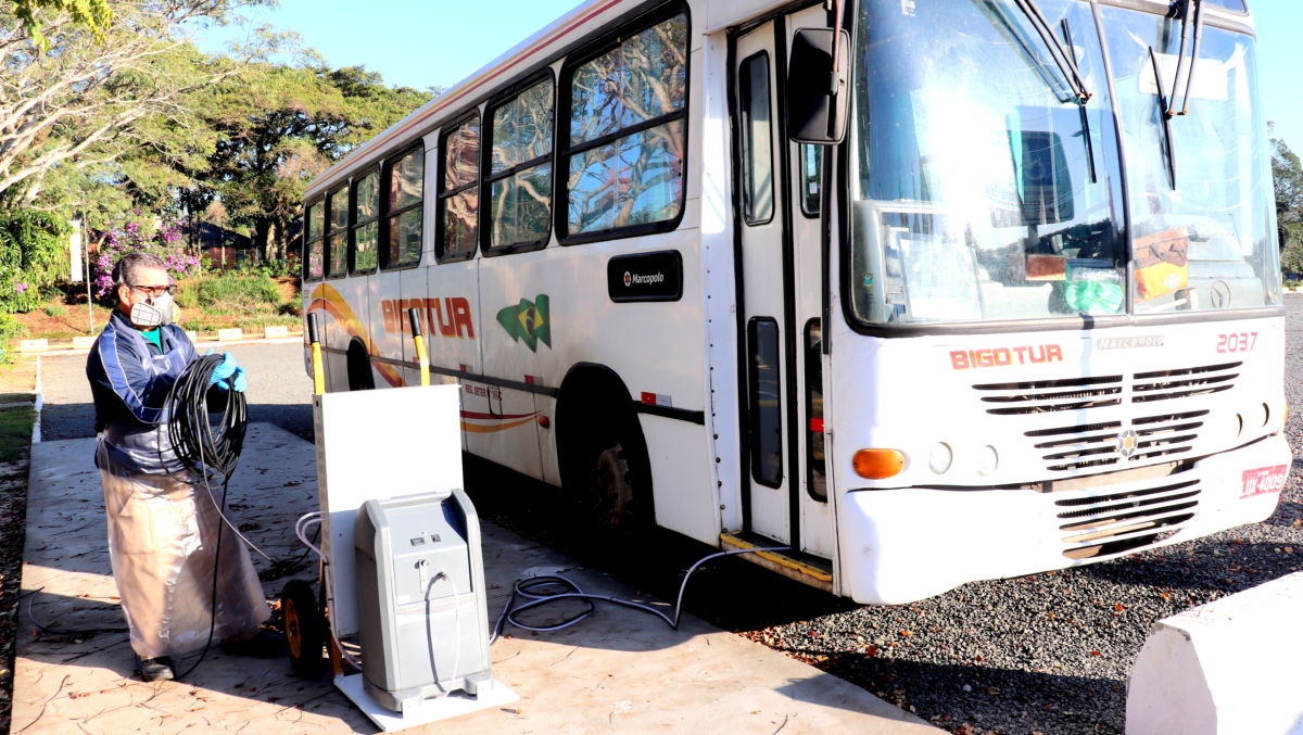 Universidade segura: Unesc realiza desinfecção dos ônibus com a tecnologia do ozônio