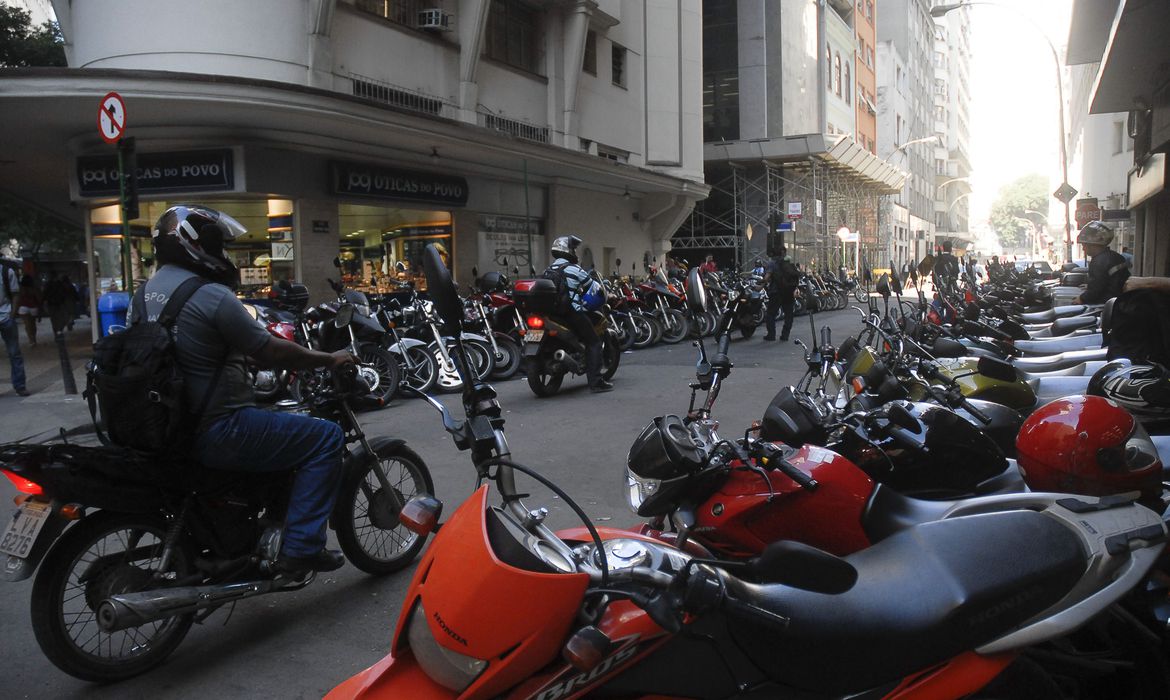 Motociclistas lideram indenizações pagas pelo Dpvat por acidentes