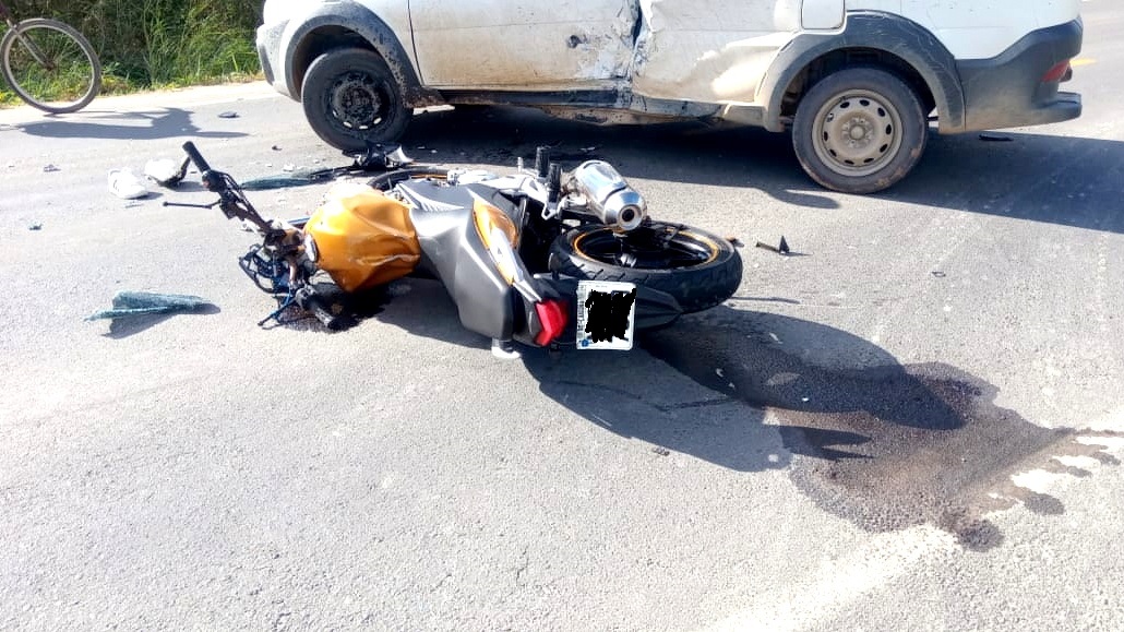 Motociclista morre em acidente de trânsito no Bairro Naspolini