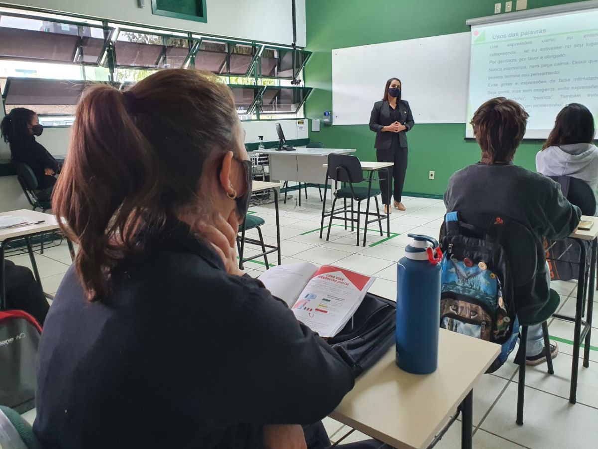 Unesc aposta no conhecimento para garantir a segurança no campus e a excelência nas aulas