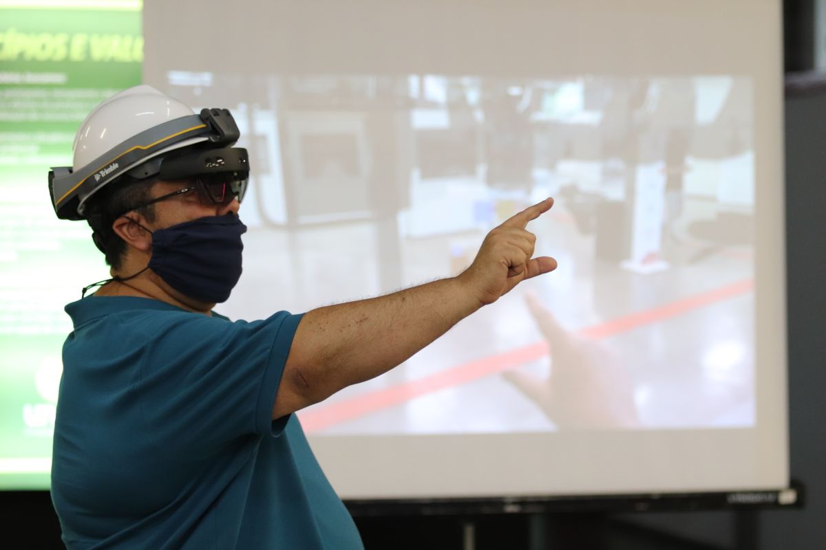 Tecnologia de realidade misturada é atração na 7ª Feira de Inovação da Unesc