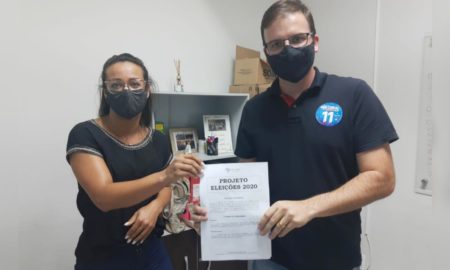 Noi e Eduardo assinam compromisso com o Observatório Social