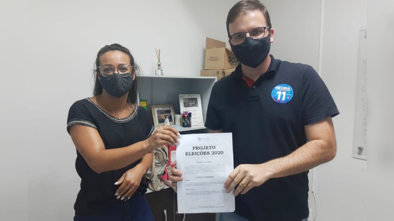 Noi e Eduardo assinam compromisso com o Observatório Social