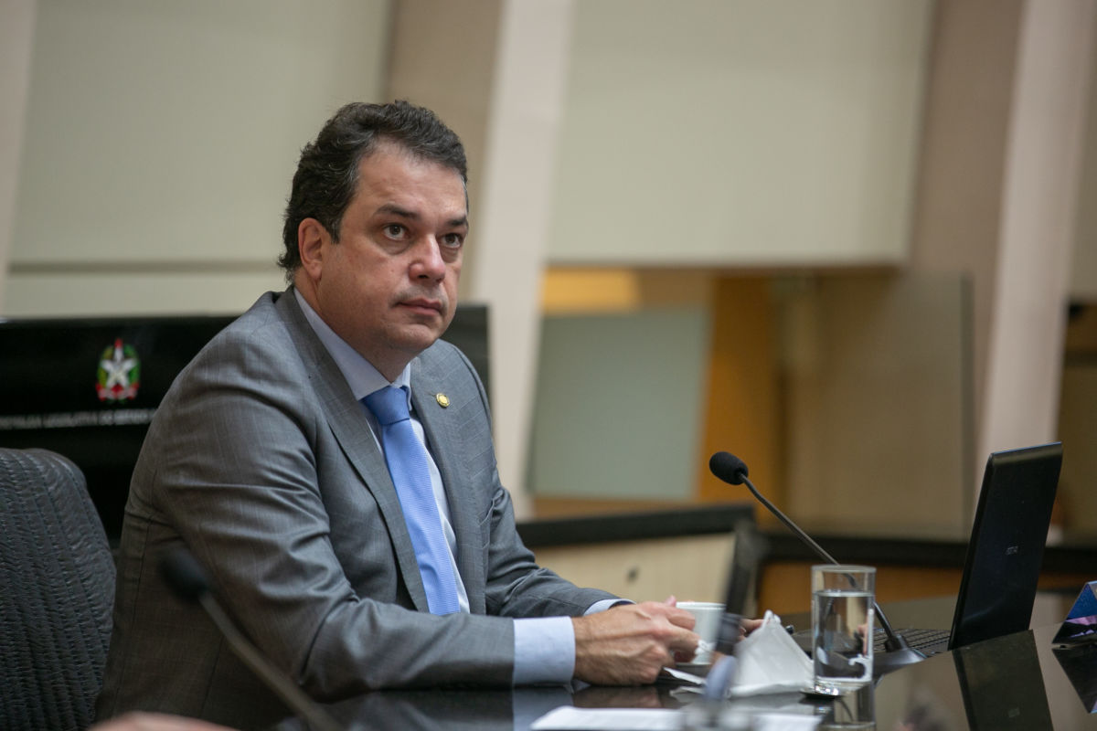 Deputado Minotto comemora edital para obras na SC-442