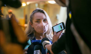 Governador Moisés será afastado e vice Daniela Reinehr assume