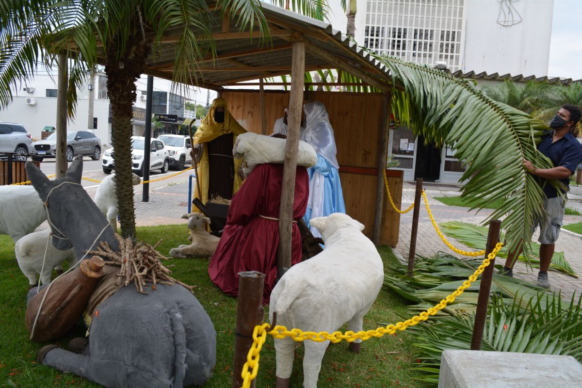 Luzes de Natal serão acesas nesta sexta-feira