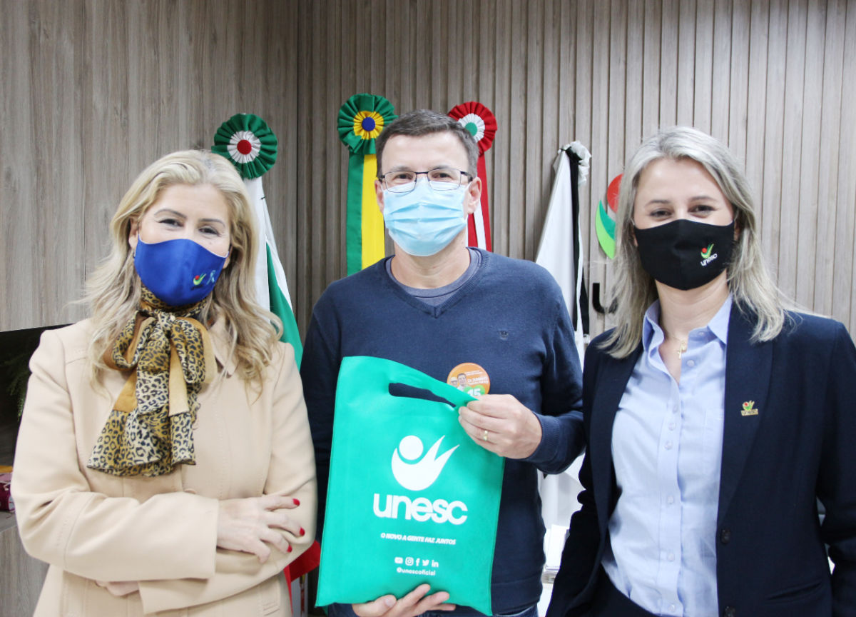 Em conversa com reitora, Dr. Juninho propõe Polo Universitário em Morro da Fumaça