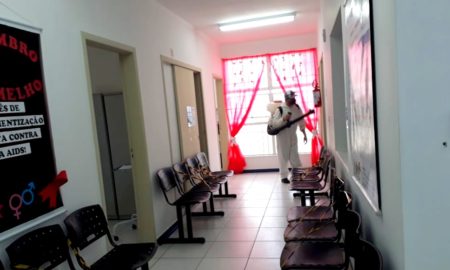 Centro de Triagem e unidades de saúde de Morro da Fumaça passam por sanitização