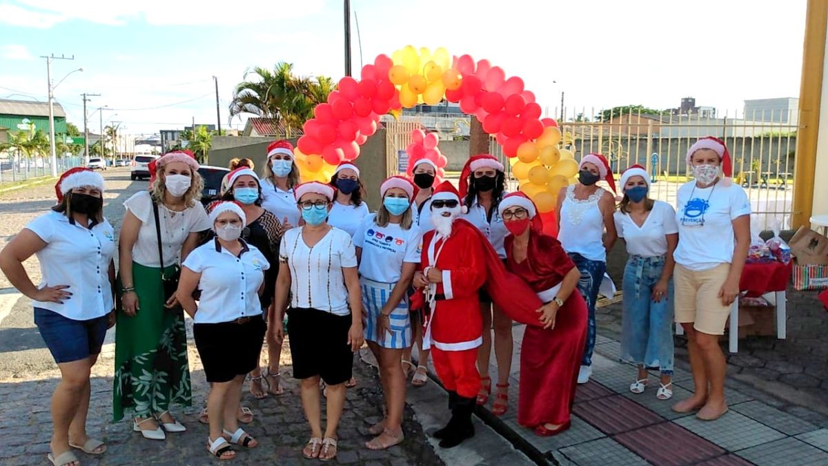 Apae de Morro da Fumaça realiza “Drive Thru” para encerrar as atividades de 2020