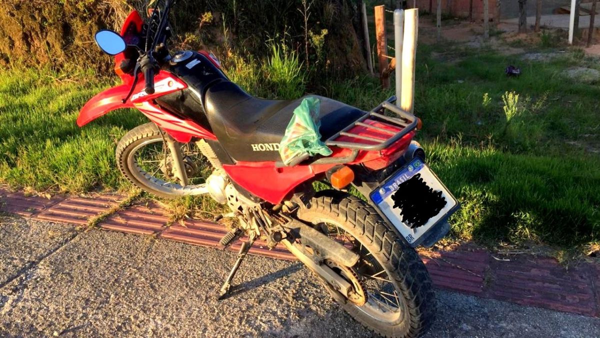 Motociclista sofre queda na Rodovia Tranquilo Sartor