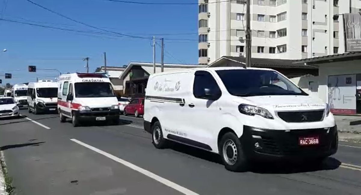 Em Morro da Fumaça, homenagem a servidor da saúde que morreu de Covid-19 (VÍDEO)